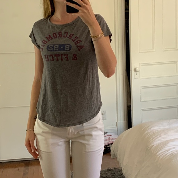 Abercrombie shirt - Picture 2 of 3